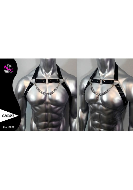 Harness de pecho masculino negro minimalista con cadena plateada central