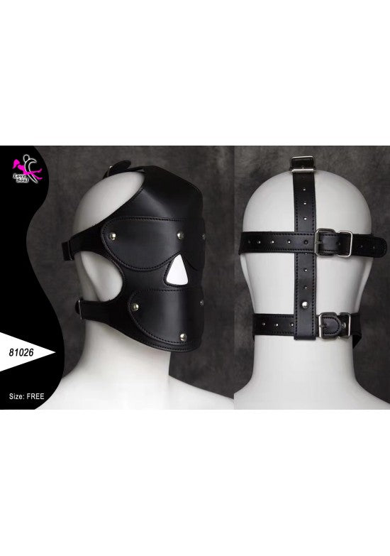 Máscara facial fetish de cuero sintético negro con remaches y correas ajustables traseras